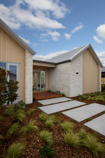 22 Howick Road, Botany