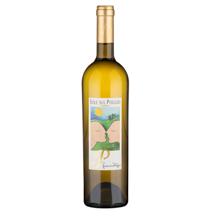 https://www.datocms-assets.com/56269/1633531796-sole-sul-poggio.jpg?auto=format&h=700