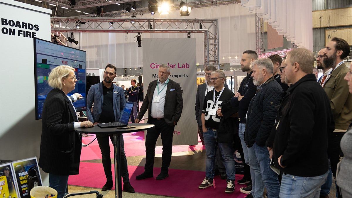 Caroline Balkhed and boards on Fire