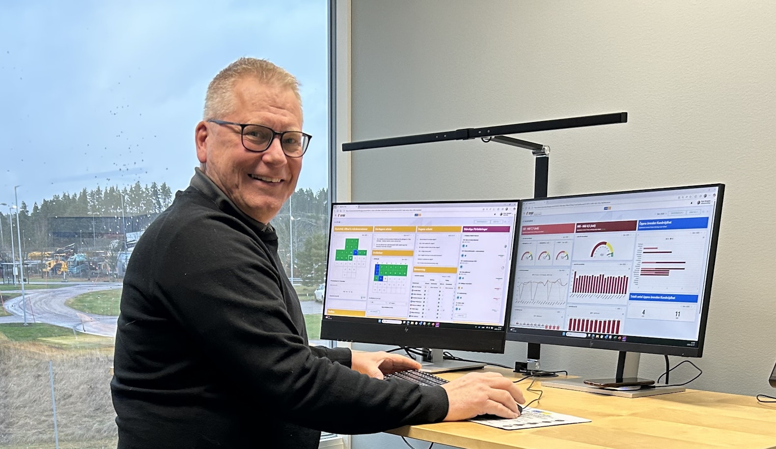 Swecons Lean Manager använder Boards on Fire i sitt dagliga arbete Bild på Peter Norgren, Lean Manager på Swecon