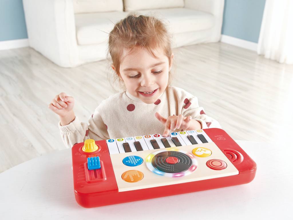  hape-studio-dj-mix-spin