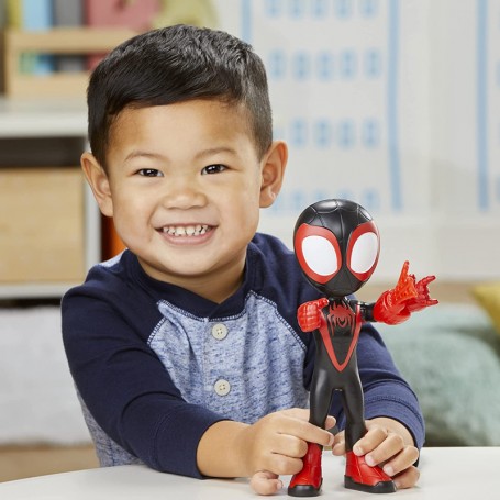 hasbro-spidey-mega-miles-morales