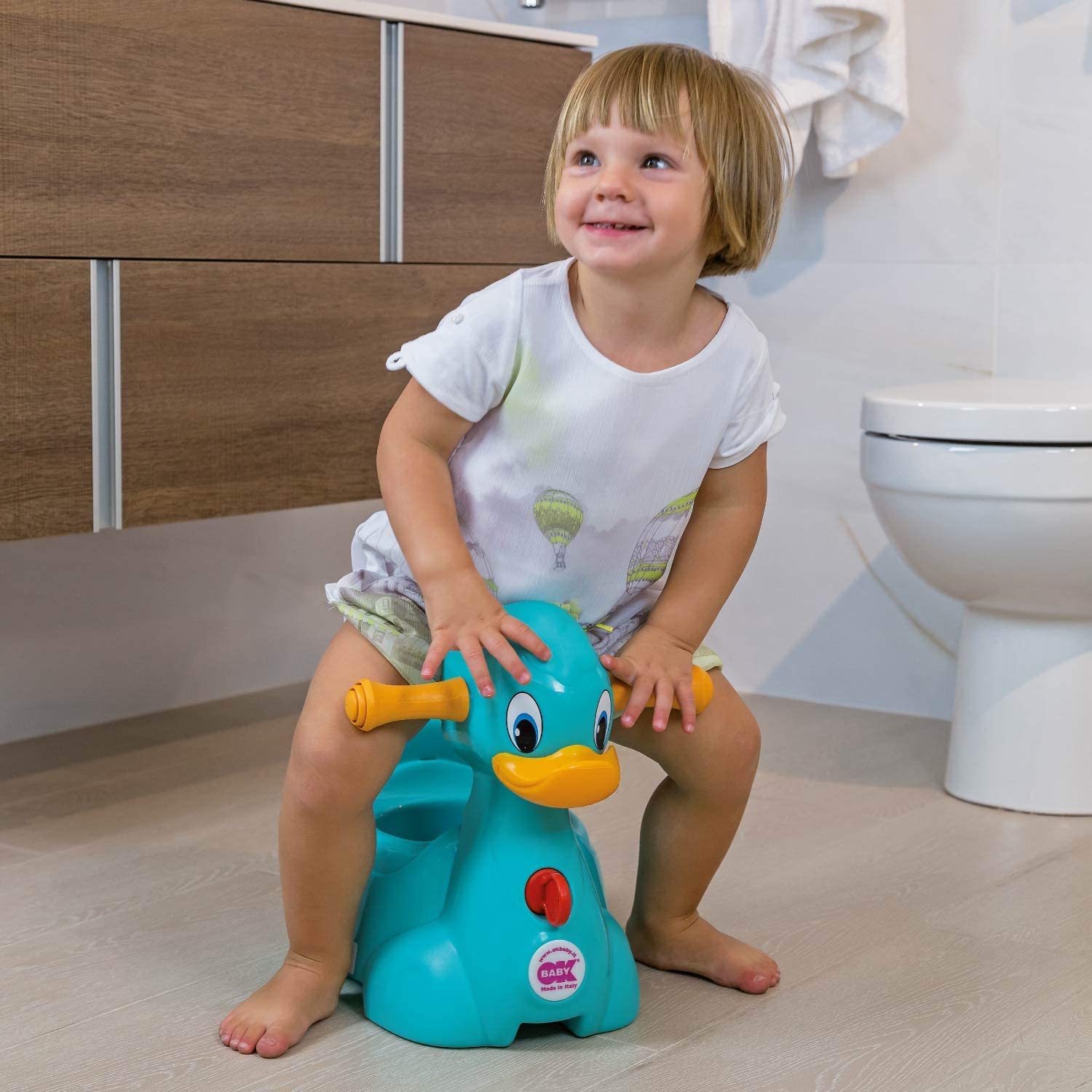 ok-baby-vasino-quack-con-manici