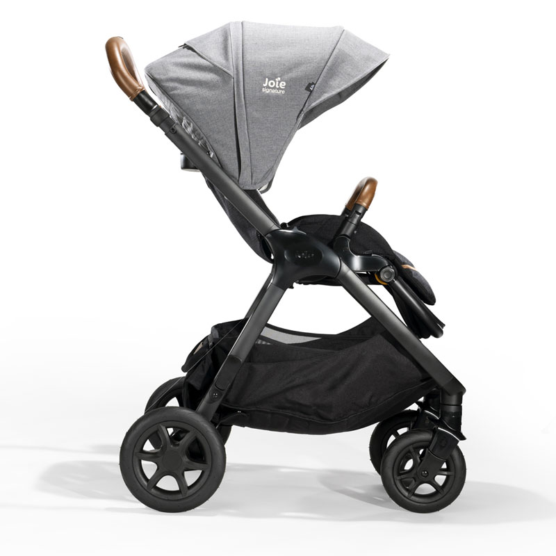 Joie Passeggino Finiti Signature CARBON