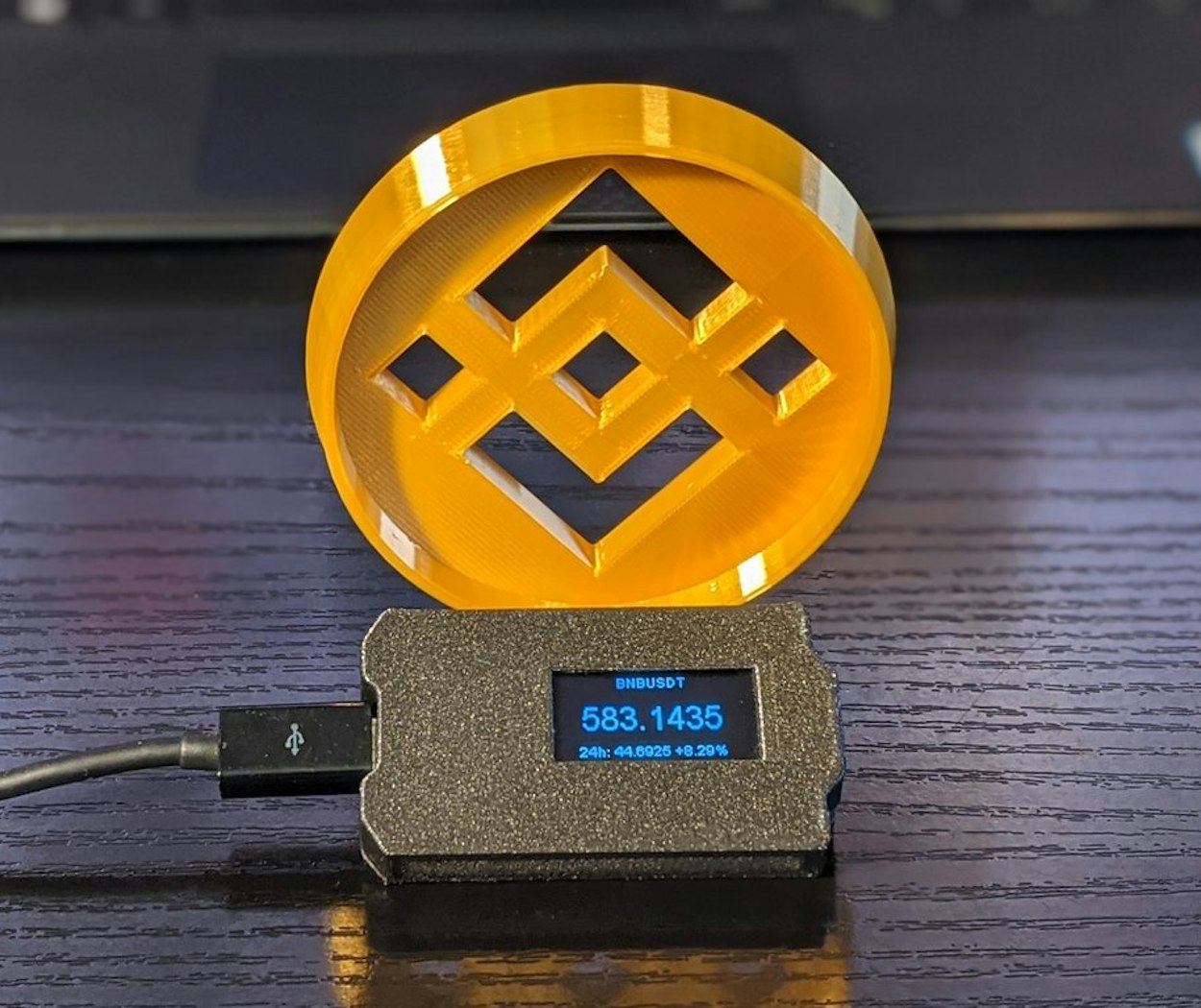 Tech Controller Coin CryptoGadgets v1. Stand-alone cryptocurrency WiFi ticker. Bitcoin price ...