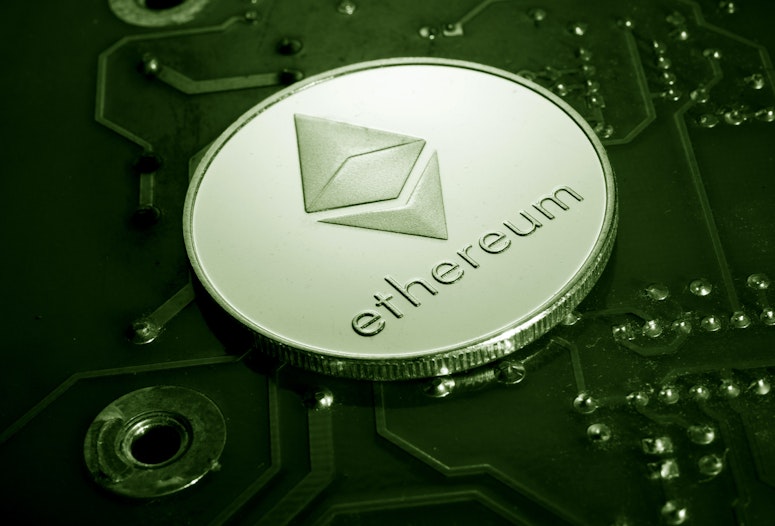 Ethereum (ETH)