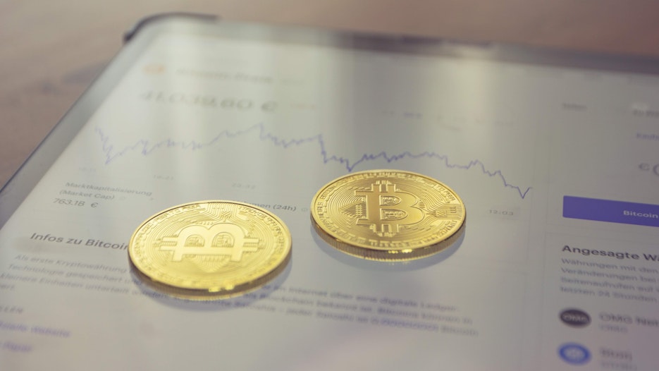 Bitcoin (BTC)
