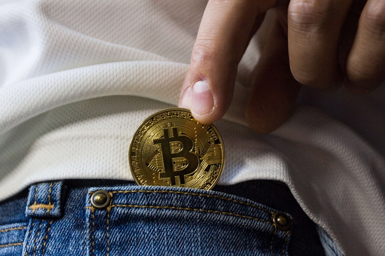 crypto-scam pakt 100.000 dollar aan Bitcoin
