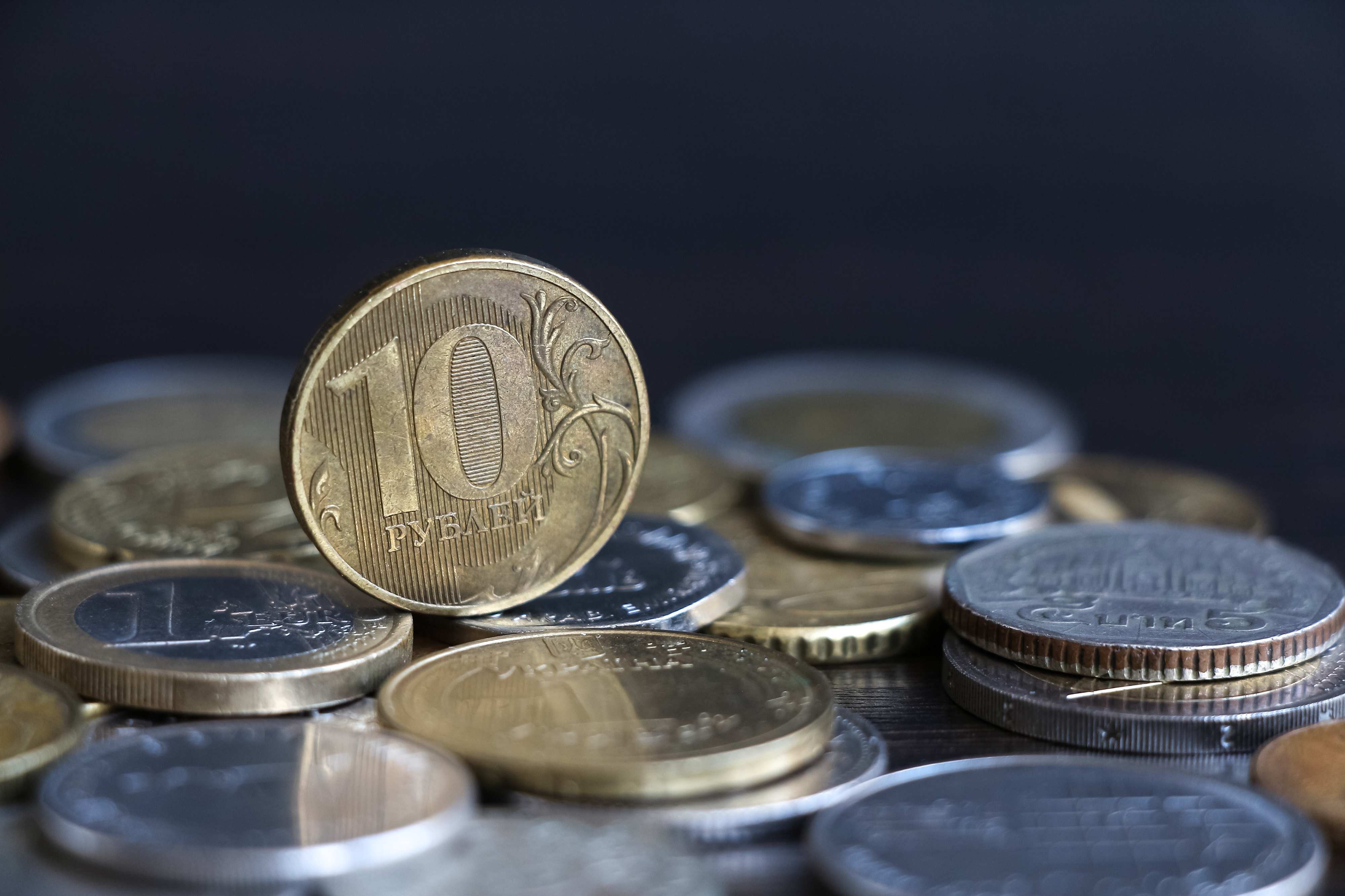 Poetin roept op tot betalingen, met behulp van de blockchain