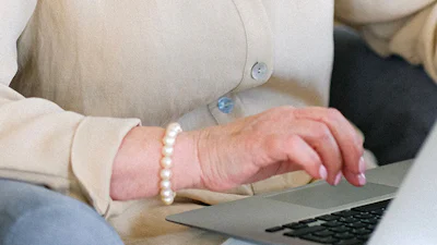 Meer geld voor Informatiepunten Digitale Overheid in bibliotheken