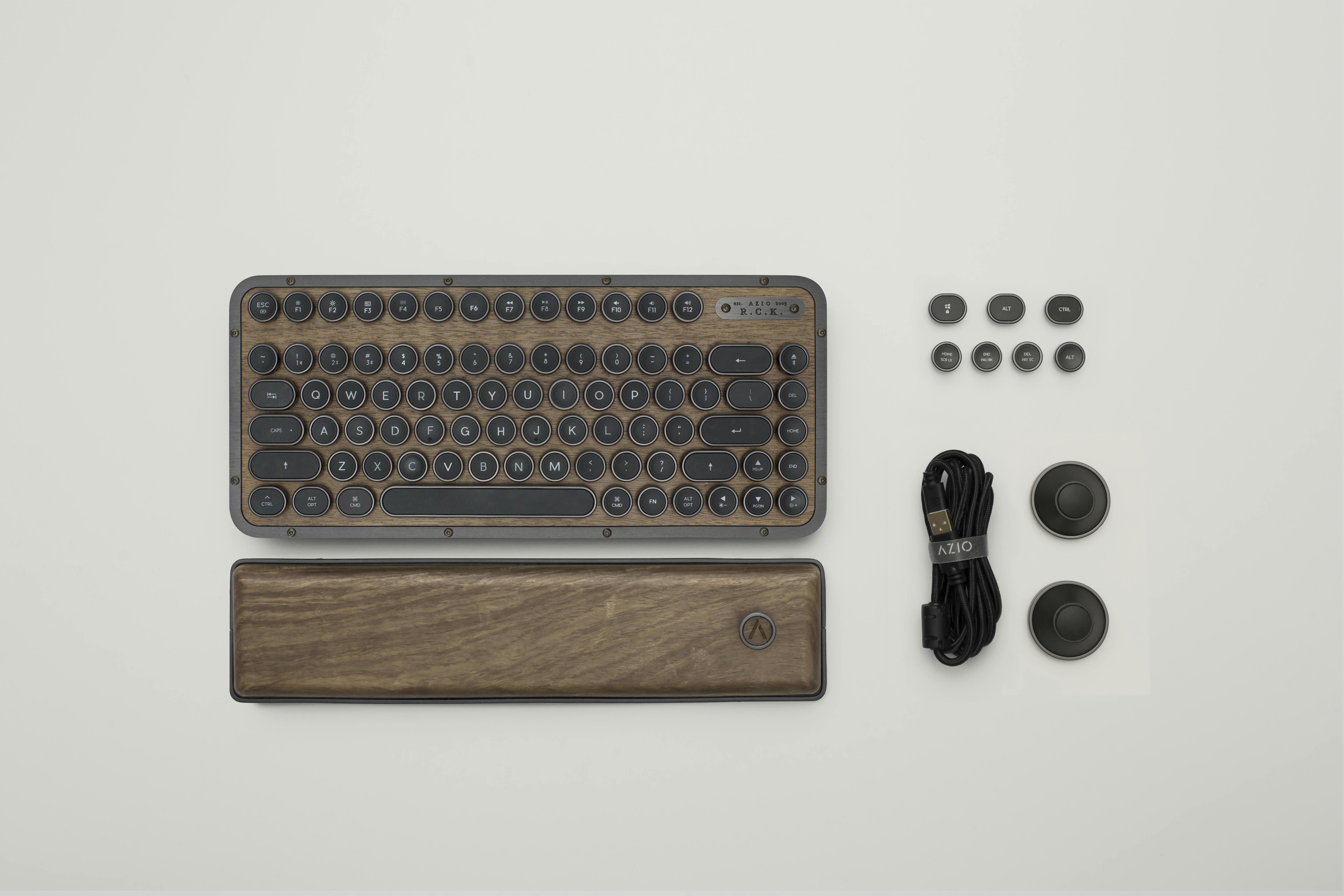 Review: Azio Retro Compact Keyboard