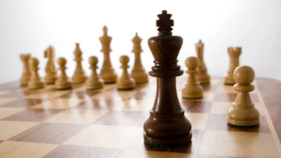 Aan zet met Lucas Chess
