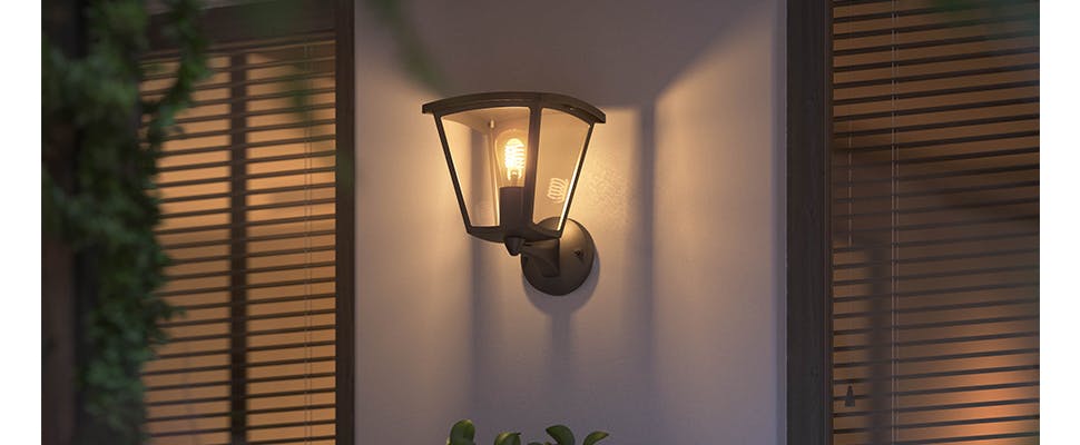 Sfeervolle en slimme tuinverlichting met Hue Inara