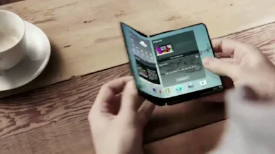Samsung: opvouwbare schermen al in 2015