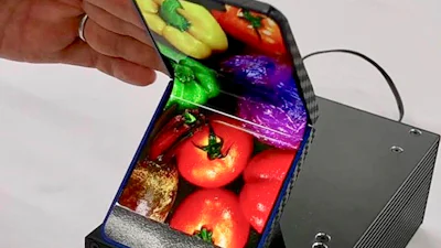 Sharp toont vouwbare smartphone met een twist