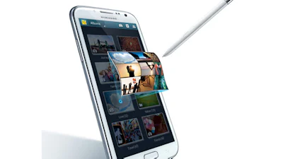 ‘Samsung kondigt deze week smartphone met gebogen scherm aan’