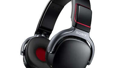 Sony’s nieuwe Walkman is muziekspeler, koptelefoon en speakerset in één