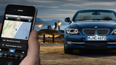 'Apps voor bedienen auto niet veilig genoeg'