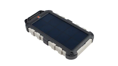 Review: Xtorm FS305 solar charger robust 4x