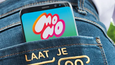 Meer dan 21.000 boetes voor appen op de fiets