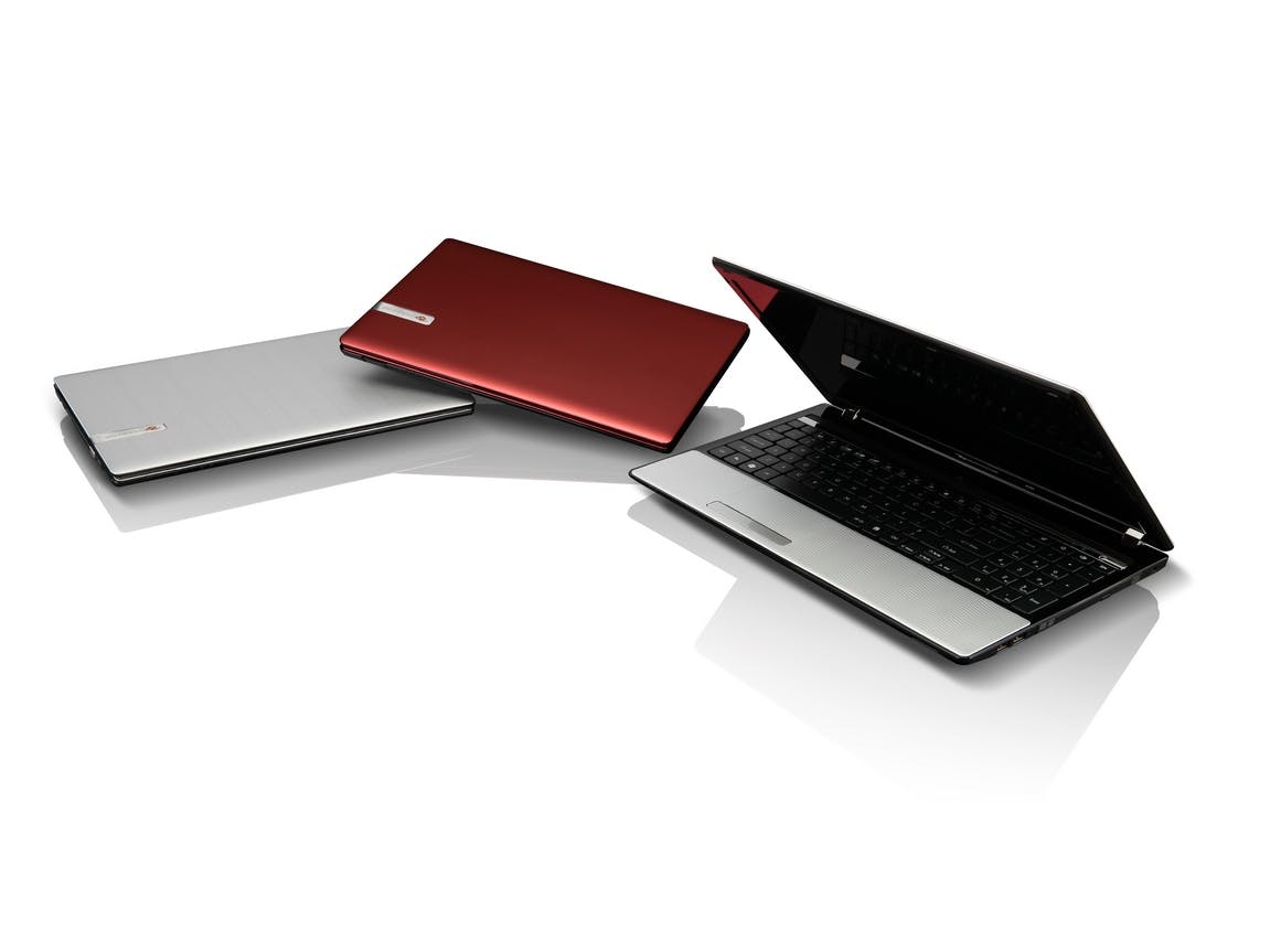Sociale netwerken onder één knop bij Packard Bell