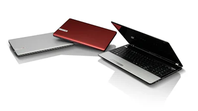 Sociale netwerken onder één knop bij Packard Bell