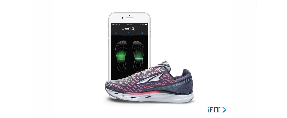 Slimme sportschoen Altra IQ helpt hardloopblessures te vermijden