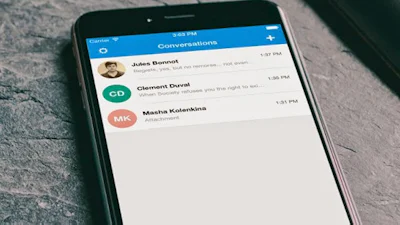 Zo voeg je stickers toe aan gesprekken in Signal