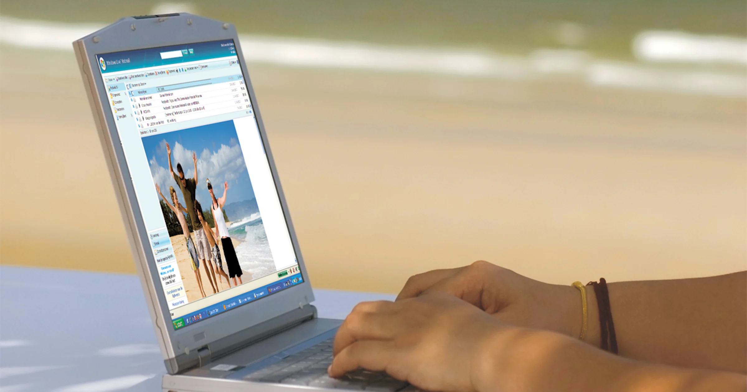 Online shoppers spenderen meest aan reizen