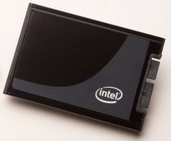Intel zet vaart achter verkoop van solid state disks 