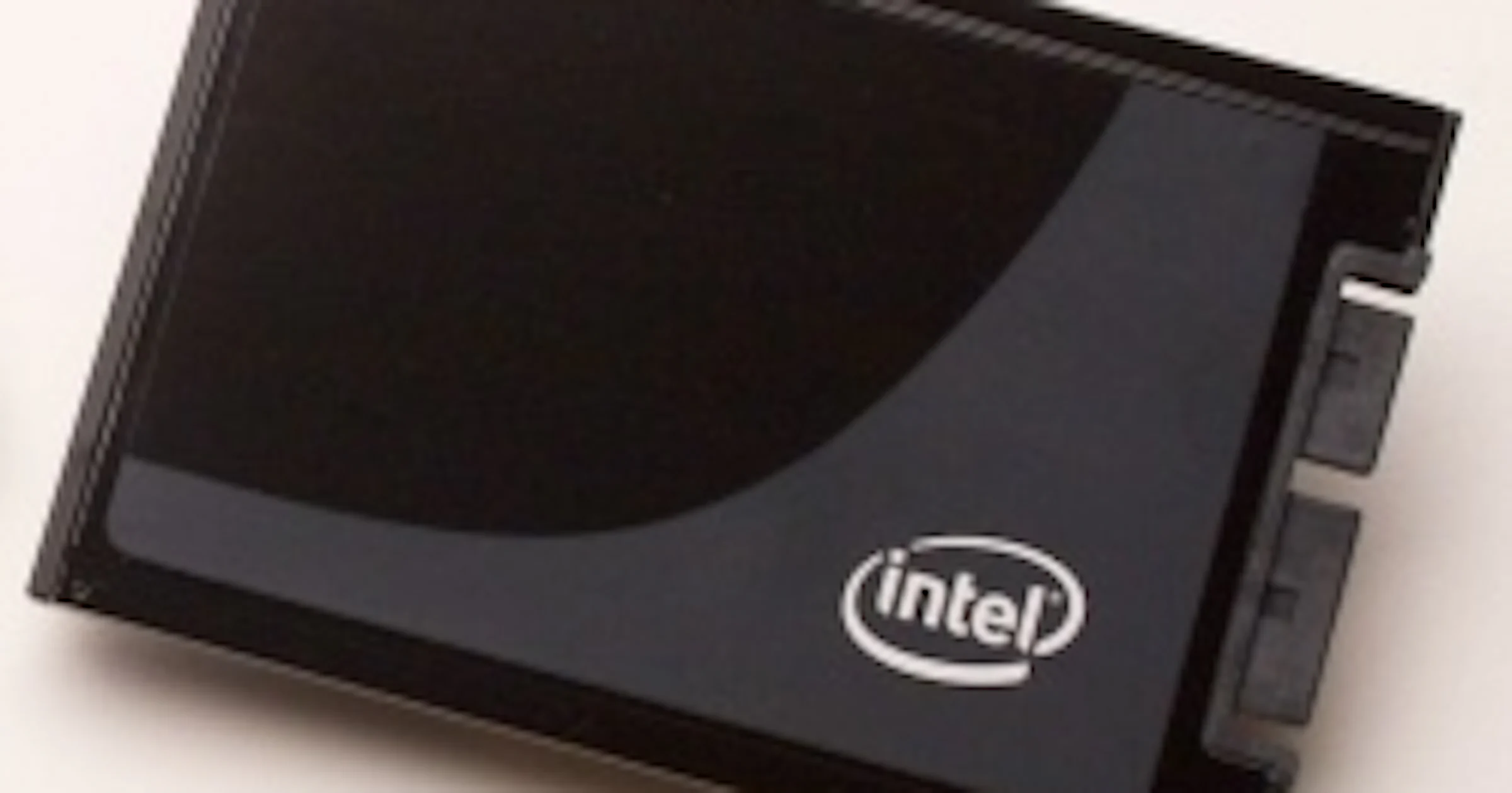 Intel zet vaart achter verkoop van solid state disks