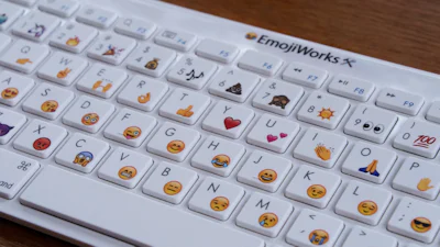 Zeg het (sneller) met een smiley dankzij Emoji Keyboard