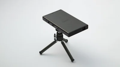 Review: Sony MP-CD1 Mobile Projector