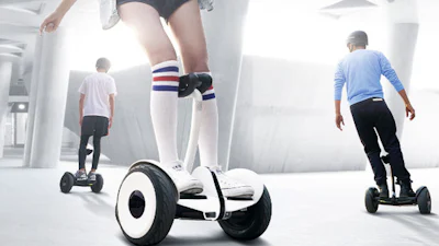 Ninebot Mini: kruising tussen Segway en Oxboard