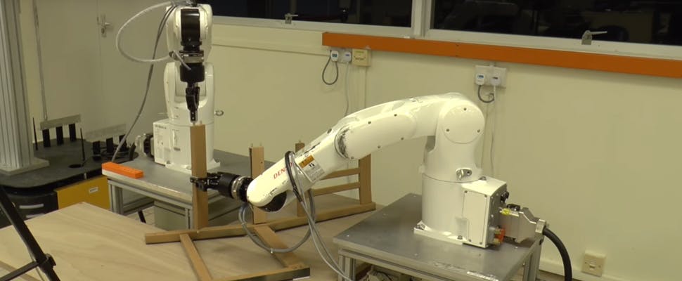 IKEA-bots, assembleer!