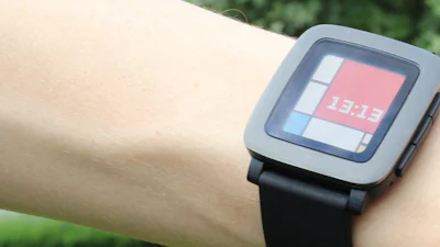 Review: Pebble Time is functionele en betrouwbare smartwatch