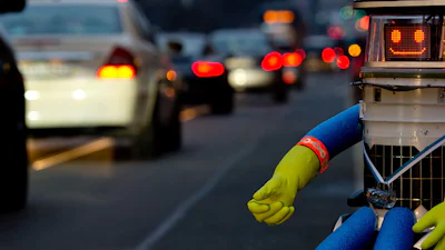 Vandalen maken einde aan liftende robot Hitchbot