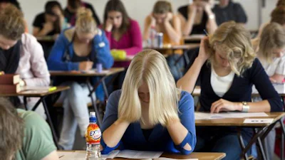 Overheid: "Scholen mogen geen gsm-verstoorders gebruiken tijdens examens"