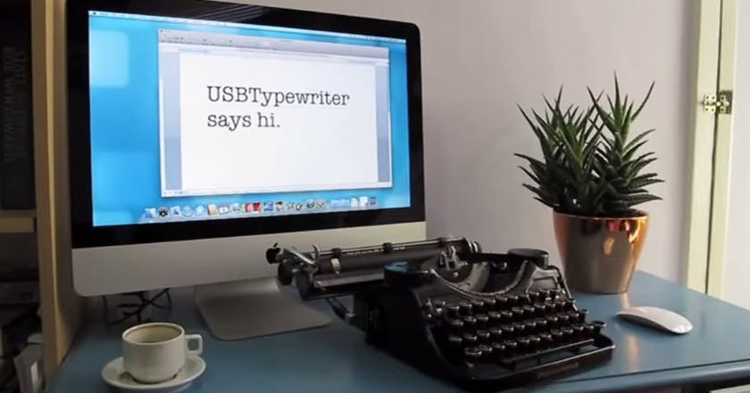 USB Typewriter is een ouderwetse typemachine voor pc en tablet
