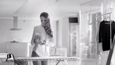 Sexy smartphone-reclame verboden in Verenigd Koninkrijk