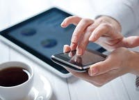 Smartphonegebruik onder jongeren leidt tot ernstig slaaptekort