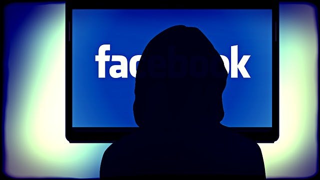 Facebook gaat je helpen dronken foto’s niet te plaatsen