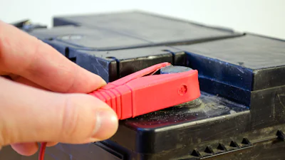 Bedrijf maakt accu die smartphone in halve minuut oplaadt