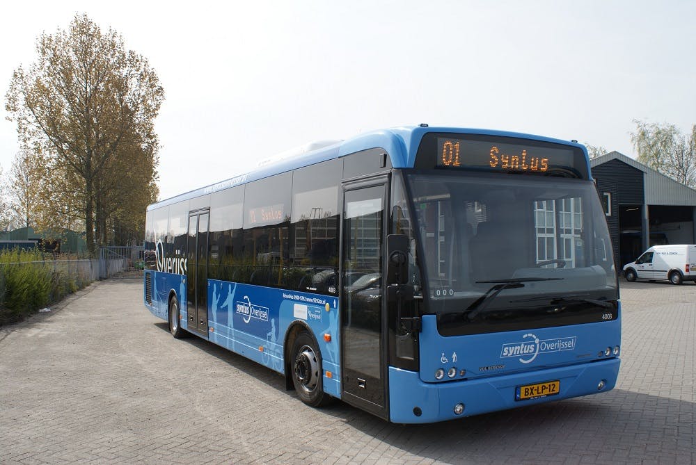Gelderse busreizigers kunnen kaartje kopen via Syntus-app