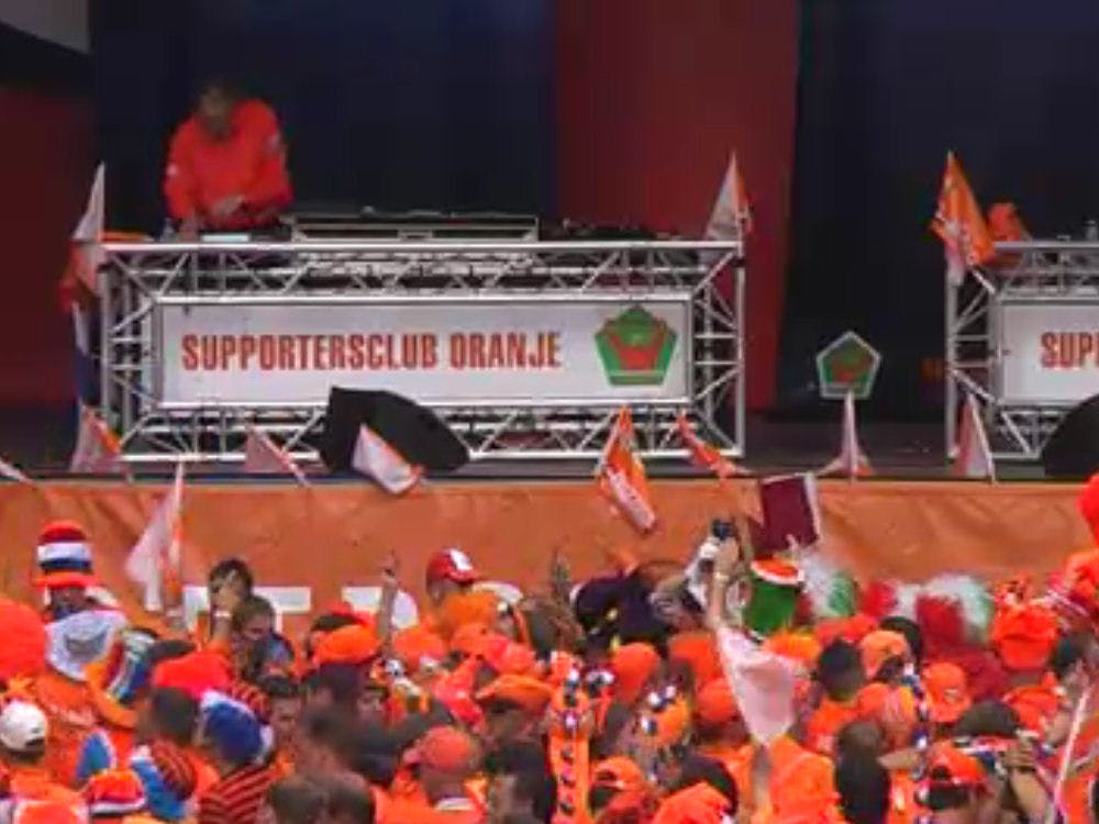 EK 2008: Live vanaf het Oranjeplein in Bern