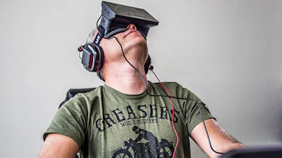 Kunstenaar leeft maand in virtuele wereld