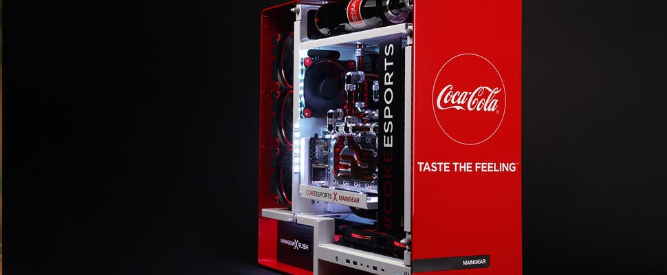 Watergekoelde pc van Coca-Cola werkt met echte colafles
