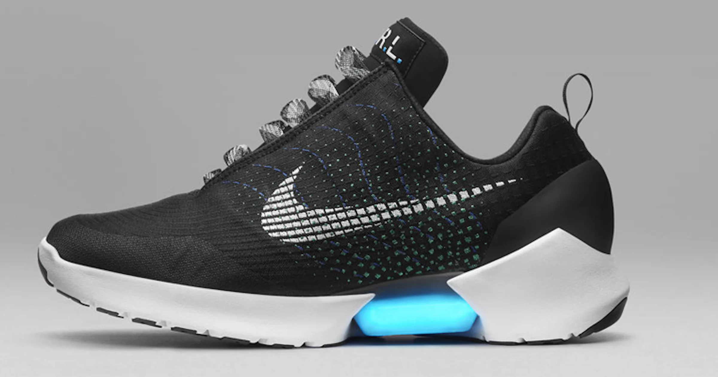 Zelfstrikkende schoenen van Nike de verkoop in