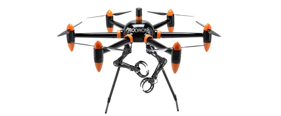 Schrik niet van deze drone met grijparmen