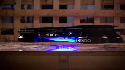 Uitvinder bouwt werkend hoverboard